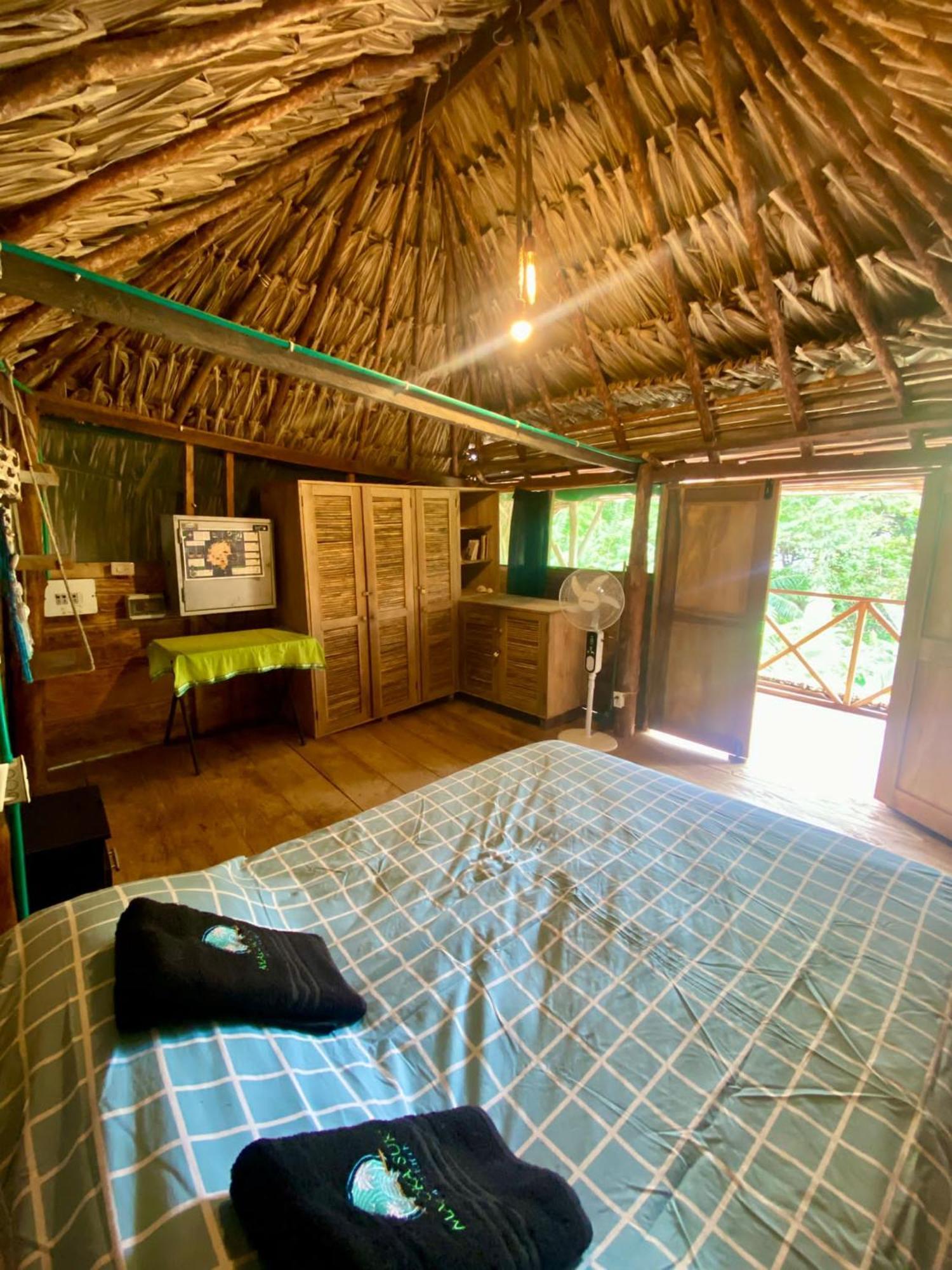 Private Beach House Maloka Surf Puerto Limon Luaran gambar
